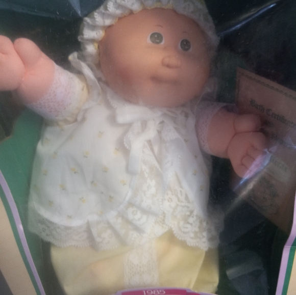Vintage Caleco 1983 Cabbage Patch Kids Preemie Doll Hilda Celina New In Box - Picture 3 of 13